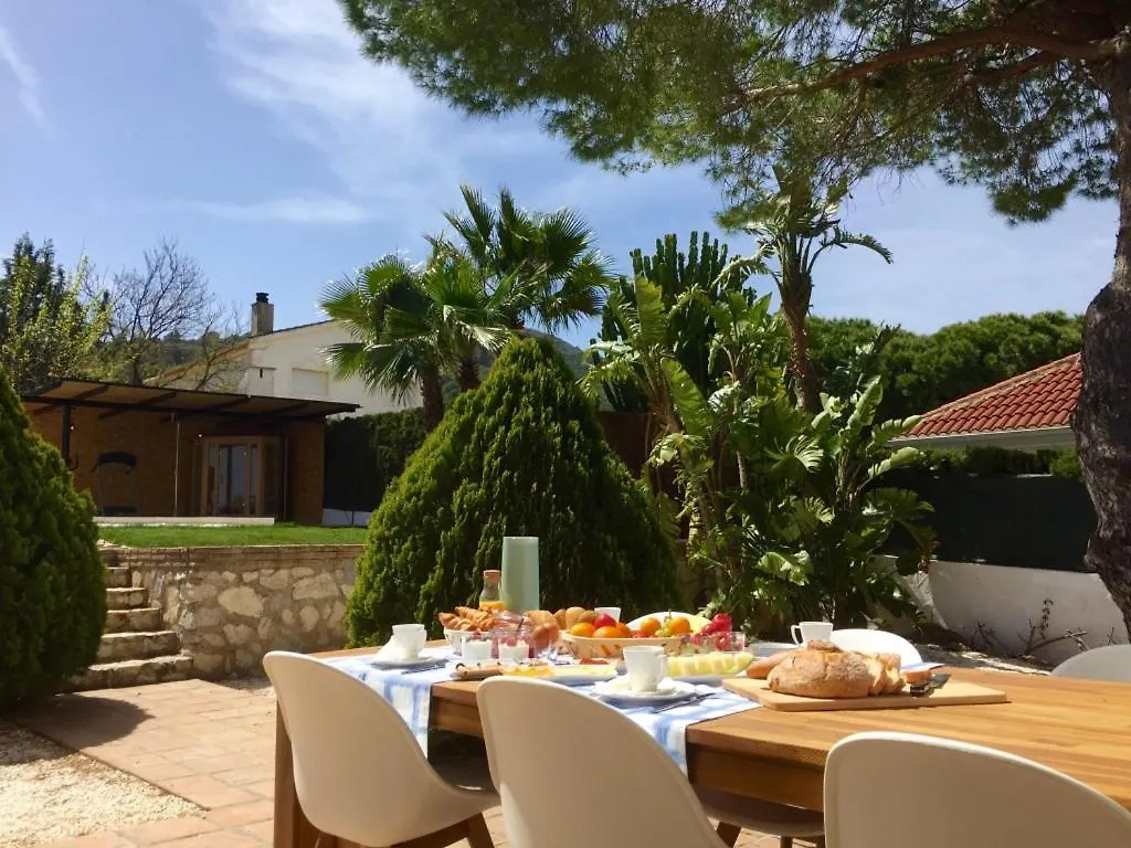B&B Villa Pinos Málaga Alhaurín de la Torre 0*,  Espanha
