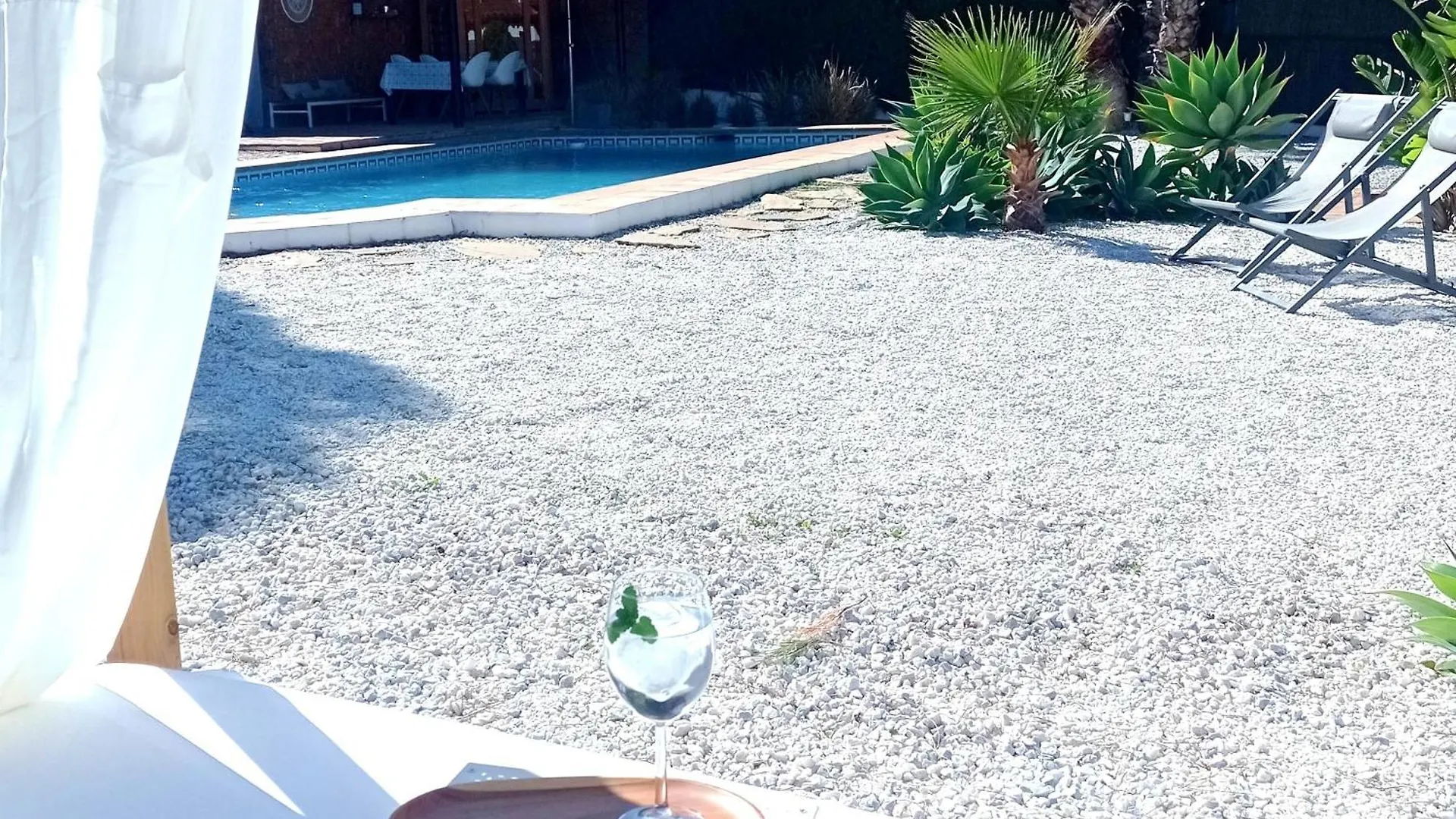 B&B Villa Pinos Málaga Alhaurín de la Torre 0*,  Espanha