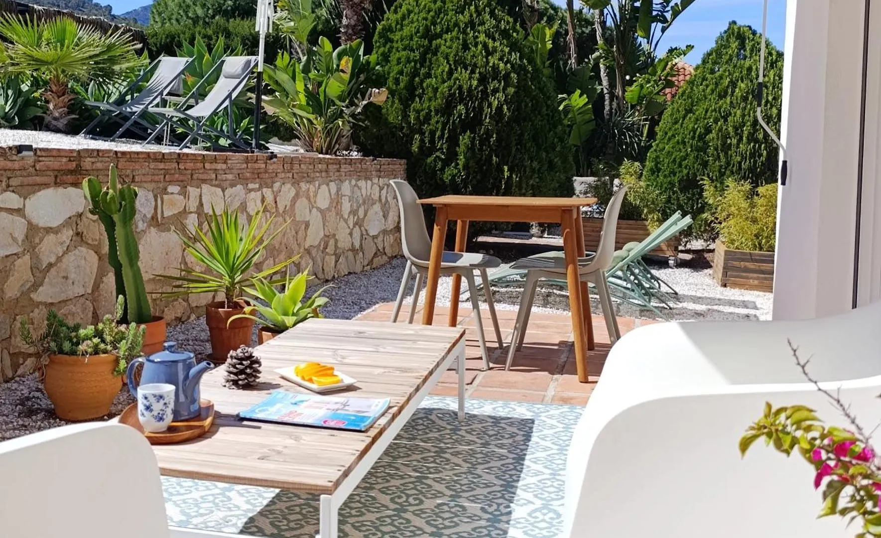 B&B Villa Pinos Málaga Alhaurín de la Torre Alojamento de Acomodação e Pequeno-almoço